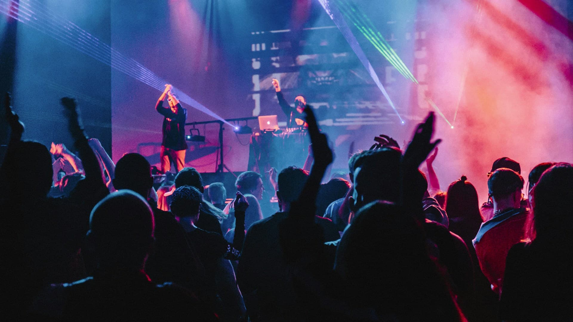 תקליטנים, צילום ווידאו